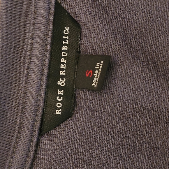 LIKE NEW Rock & Republic Grey Metal Zipper Detail Sweatshirt Material MotoJacket - Picture 7 of 11